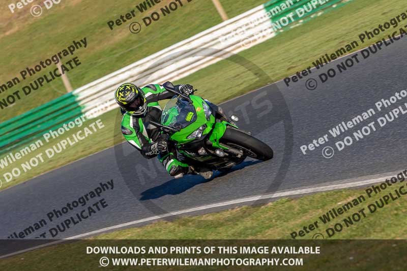 PJM Wedding Photography;enduro digital images;event digital images;eventdigitalimages;mallory park;mallory park photographs;mallory park trackday;mallory park trackday photographs;no limits trackdays;peter wileman photography;racing digital images;trackday digital images;trackday photos